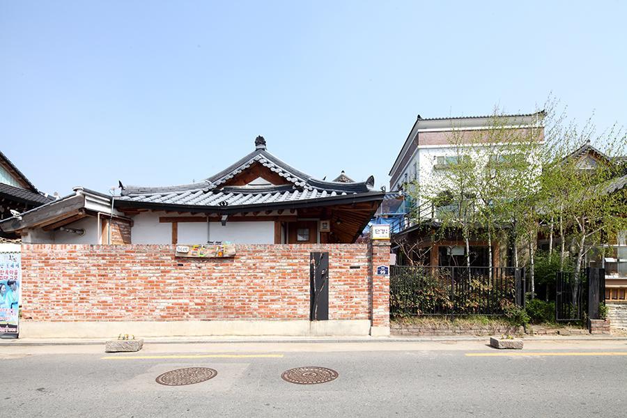 Dan Kyung Hotel จอนจู ภายนอก รูปภาพ